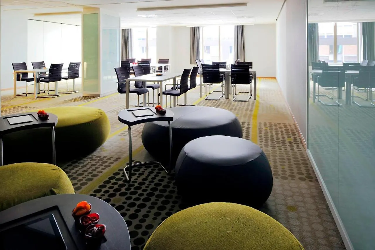 Amsterdam Marriott Hotel 5*,
