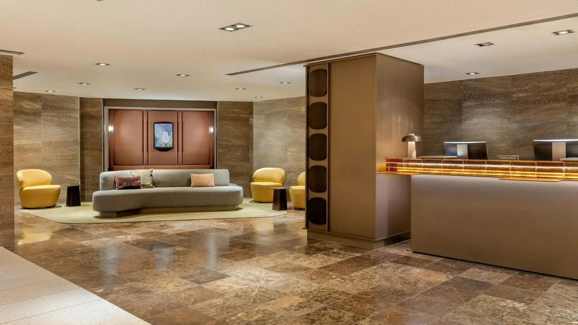 Amsterdam Marriott Hotel 5*,