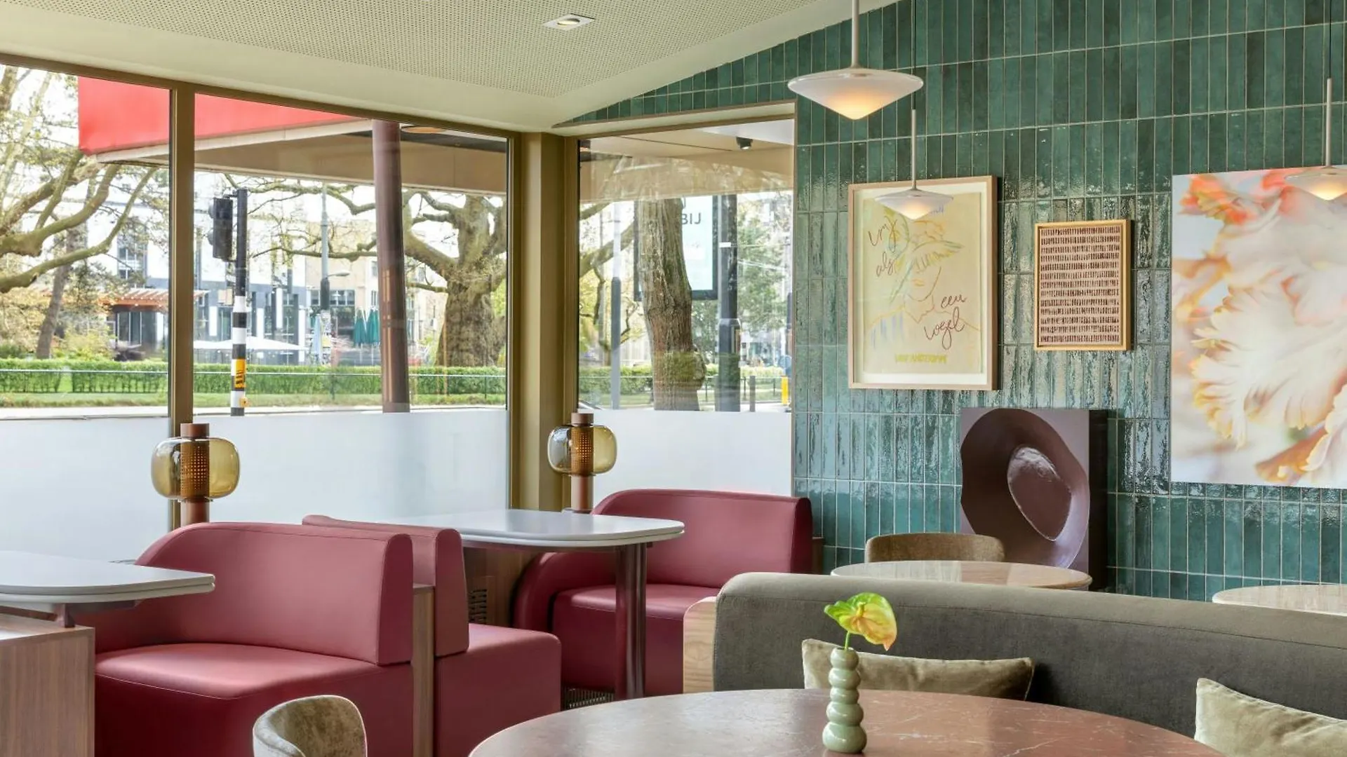 Amsterdam Marriott Hotel 5*,